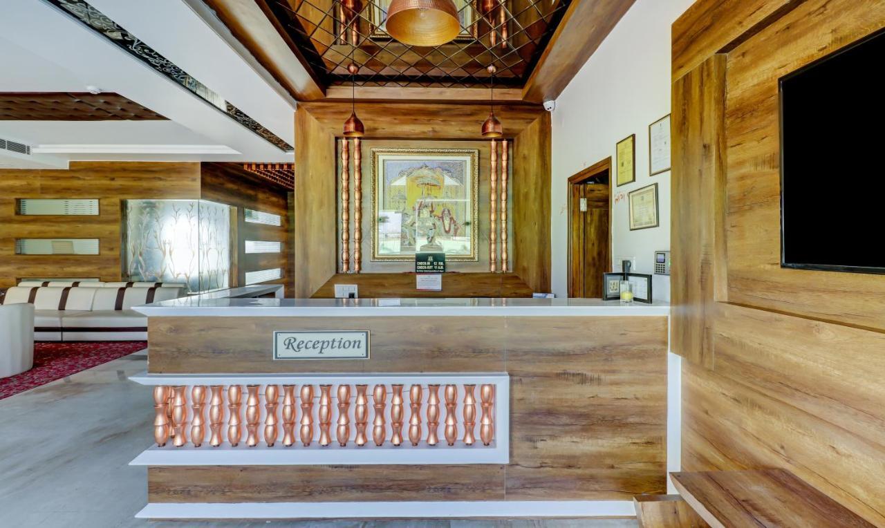 Sanskar Hotel Джайпур Екстериор снимка