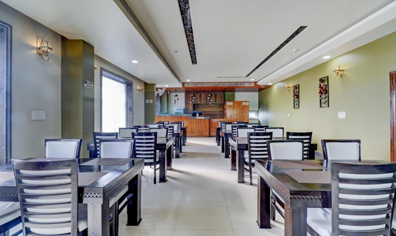 Sanskar Hotel Джайпур Екстериор снимка