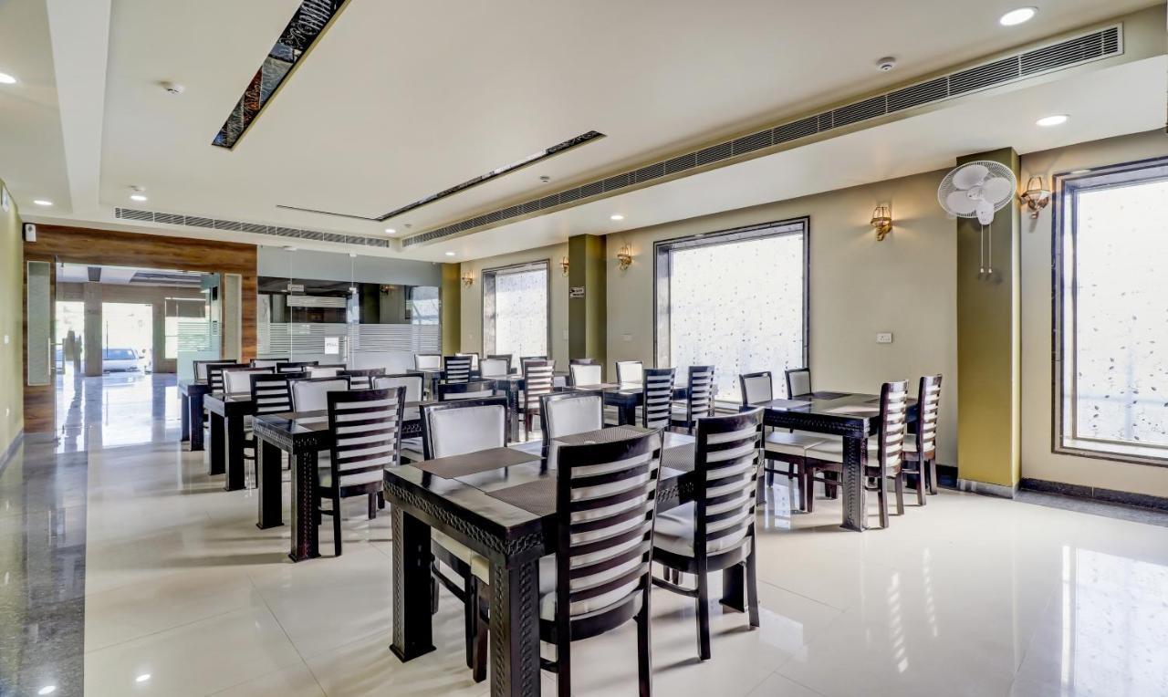 Sanskar Hotel Джайпур Екстериор снимка