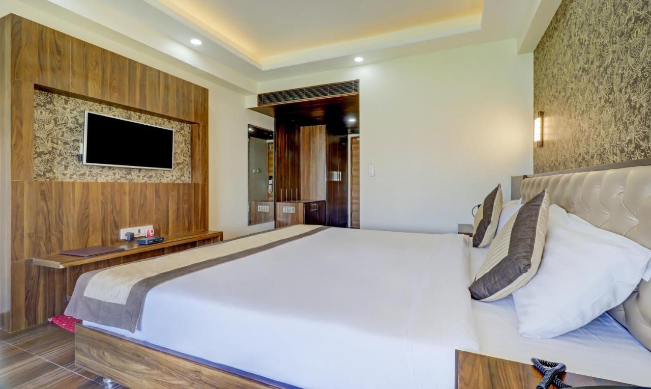 Sanskar Hotel Джайпур Екстериор снимка