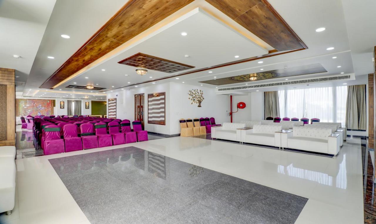 Sanskar Hotel Джайпур Екстериор снимка