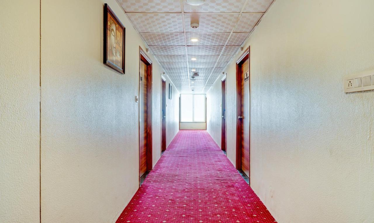 Sanskar Hotel Джайпур Екстериор снимка